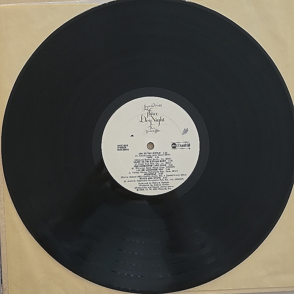 Three Dog Night- Joy to the World- Their Greatest Hits 1974 - Picture 7 of 10